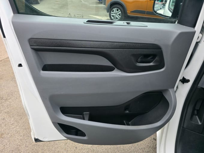 2025 Vauxhall Vivaro