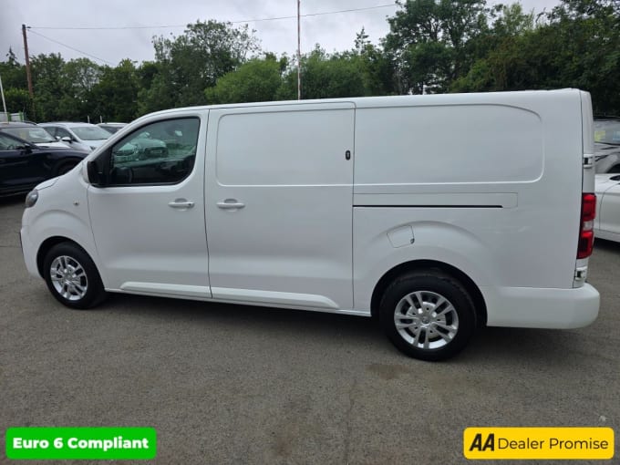 2025 Vauxhall Vivaro