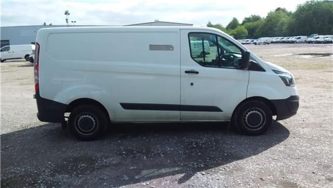 2025 Ford Transit Custom