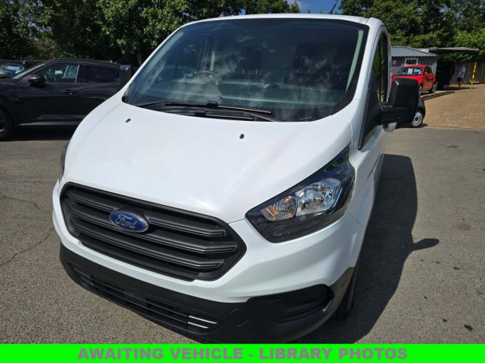 2025 Ford Transit Custom