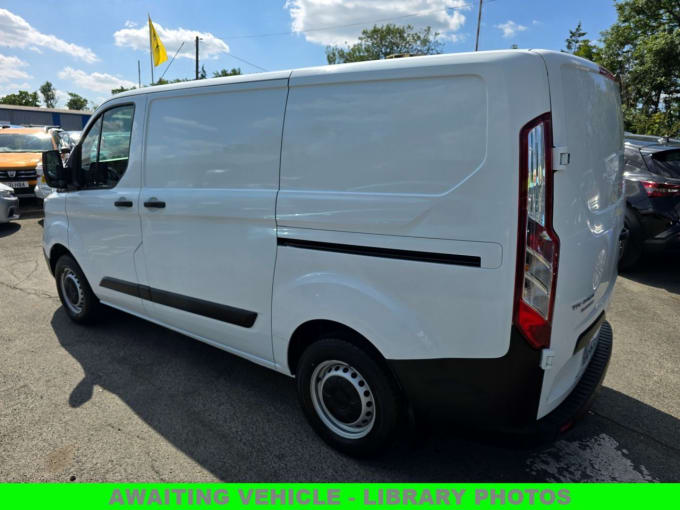 2025 Ford Transit Custom