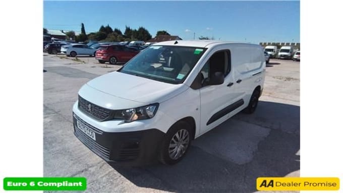 2025 Peugeot Partner