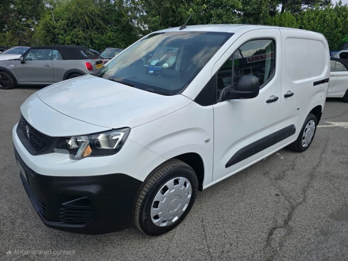 2025 Peugeot Partner