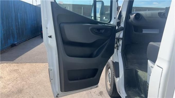 2025 Mercedes-benz Sprinter