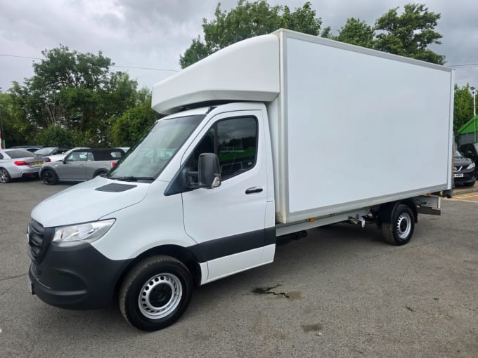 2025 Mercedes-benz Sprinter