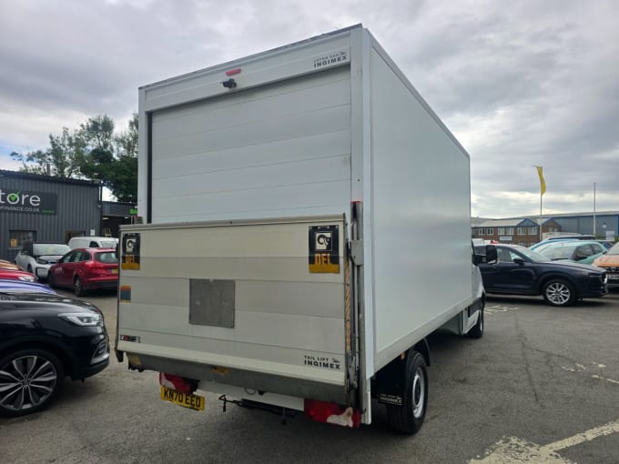 2025 Mercedes-benz Sprinter