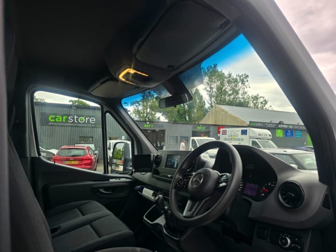 2025 Mercedes-benz Sprinter