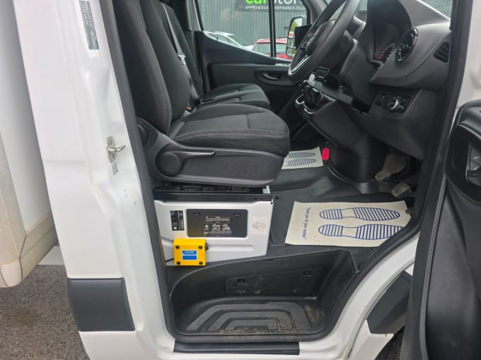 2025 Mercedes-benz Sprinter