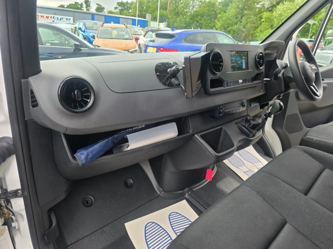 2025 Mercedes-benz Sprinter