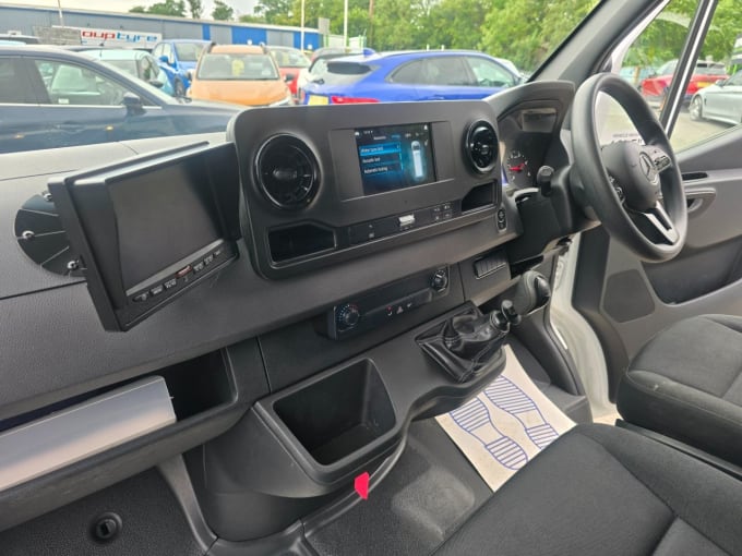 2025 Mercedes-benz Sprinter