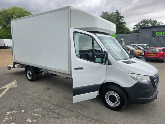 2025 Mercedes-benz Sprinter