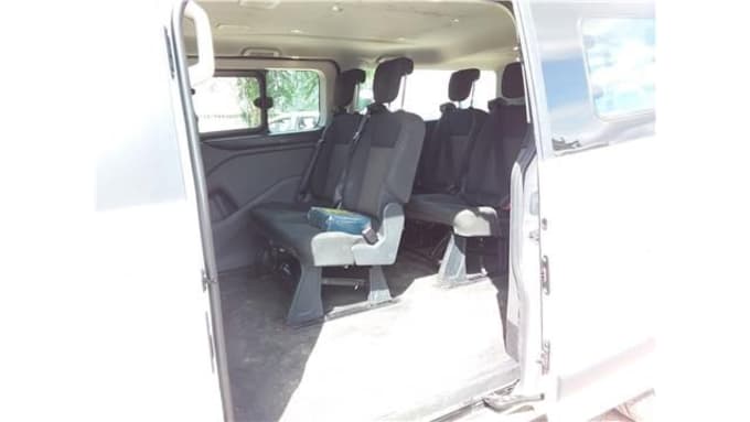 2025 Ford Tourneo Custom