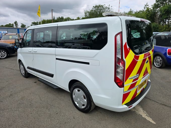 2025 Ford Tourneo Custom