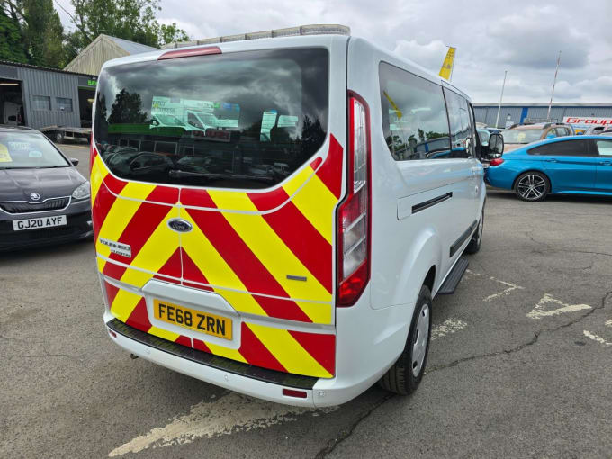 2025 Ford Tourneo Custom