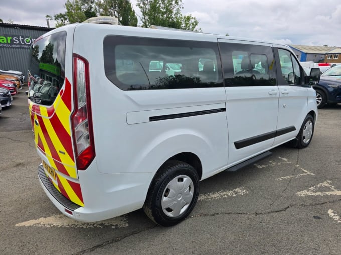 2025 Ford Tourneo Custom