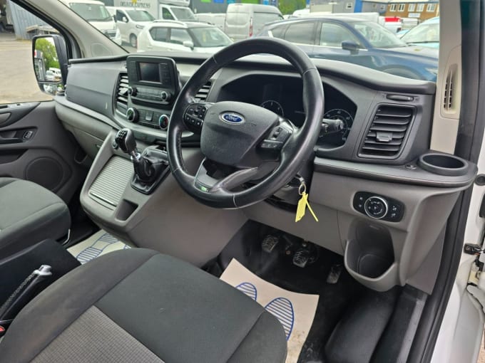2025 Ford Tourneo Custom