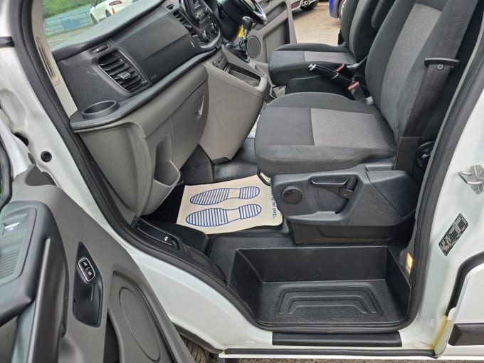 2025 Ford Tourneo Custom