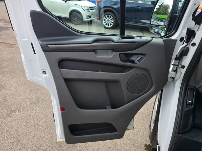 2025 Ford Tourneo Custom
