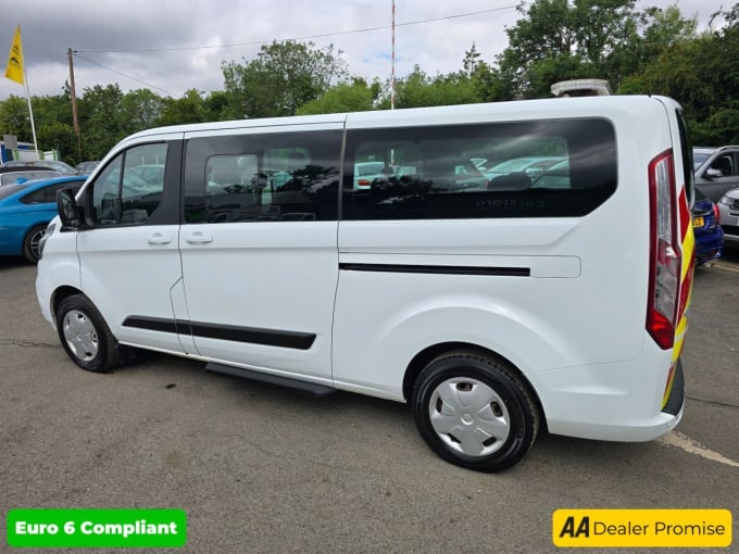 2025 Ford Tourneo Custom