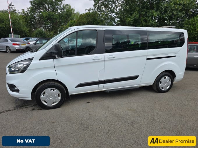 2025 Ford Tourneo Custom
