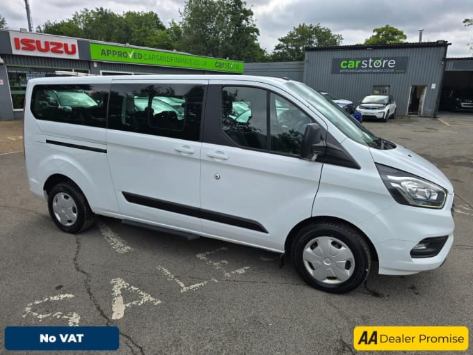 2025 Ford Tourneo Custom