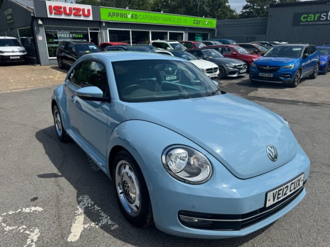2025 Volkswagen Beetle