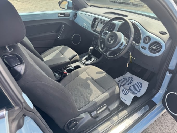 2025 Volkswagen Beetle