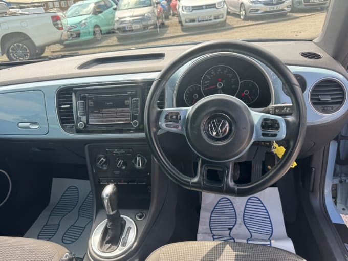 2025 Volkswagen Beetle