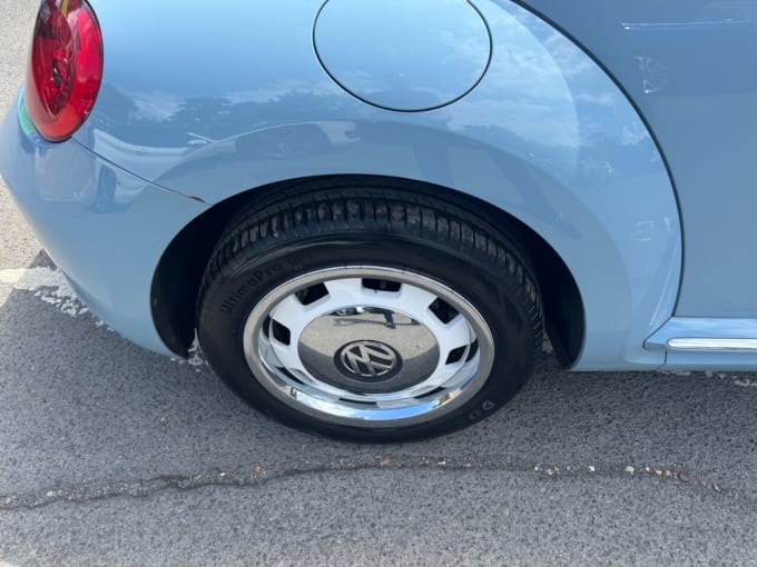 2025 Volkswagen Beetle