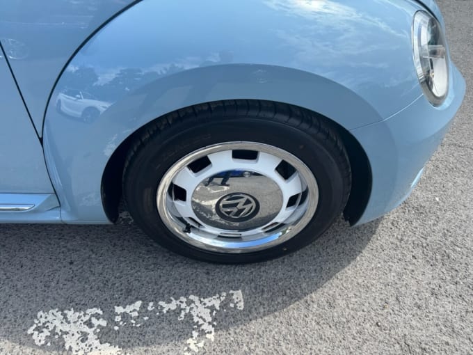 2025 Volkswagen Beetle