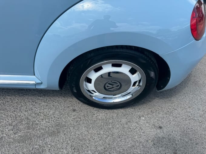 2025 Volkswagen Beetle