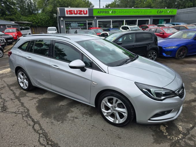 2025 Vauxhall Astra