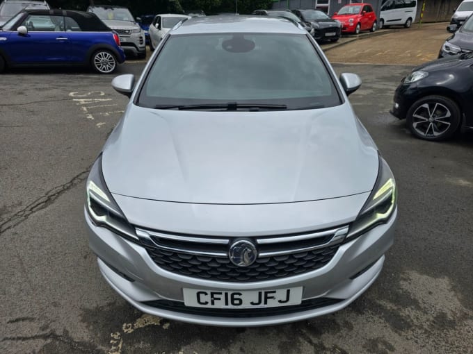2025 Vauxhall Astra