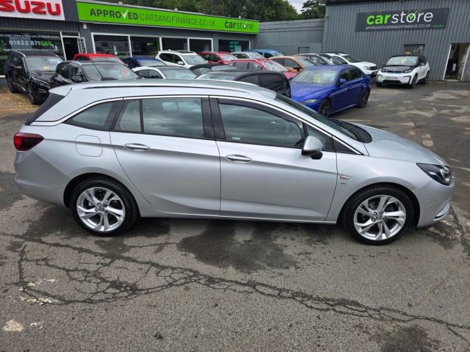 2025 Vauxhall Astra
