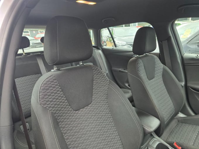 2025 Vauxhall Astra