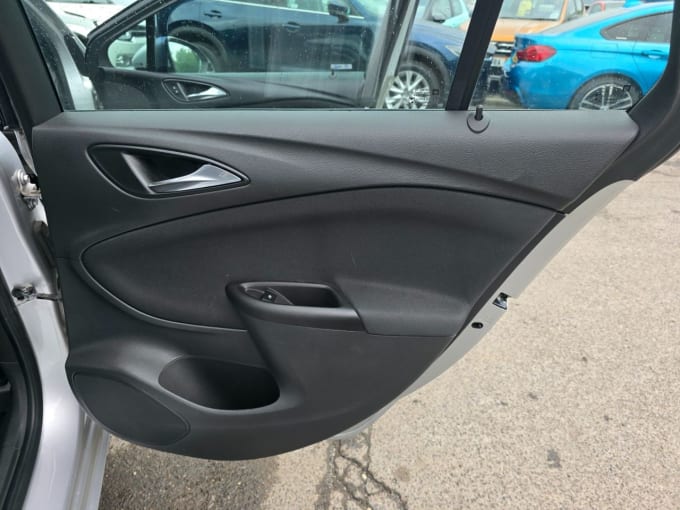 2025 Vauxhall Astra