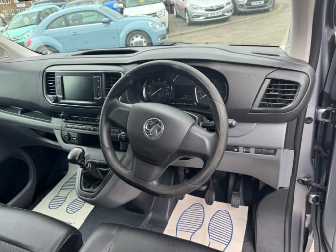 2025 Vauxhall Vivaro