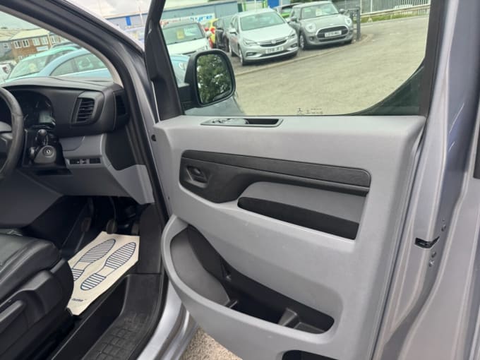 2025 Vauxhall Vivaro