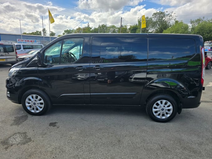 2025 Ford Transit Custom
