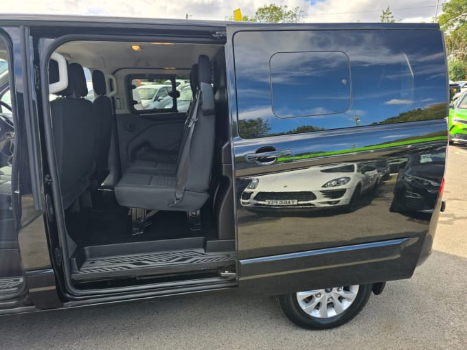2025 Ford Transit Custom