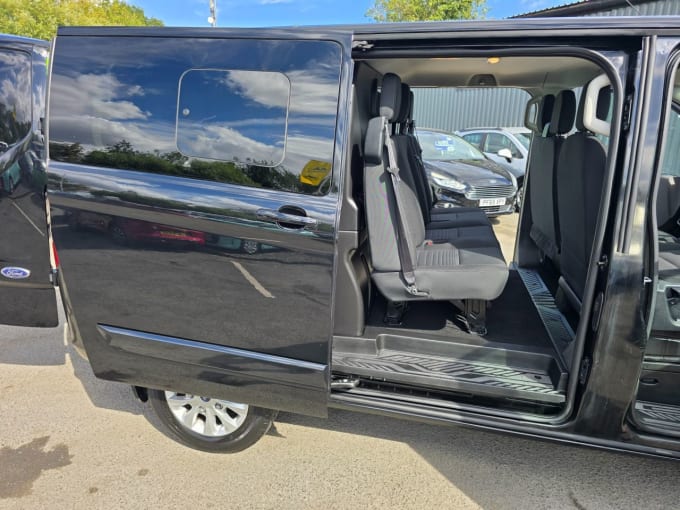 2025 Ford Transit Custom