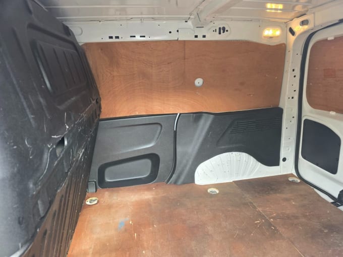 2025 Vauxhall Combo