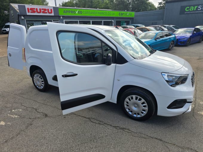 2025 Vauxhall Combo