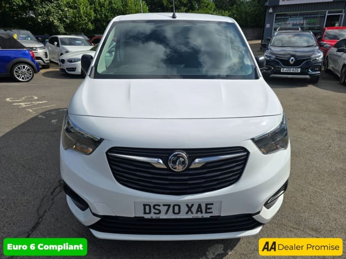2025 Vauxhall Combo