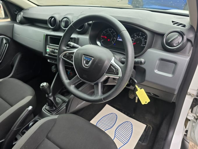 2025 Dacia Duster