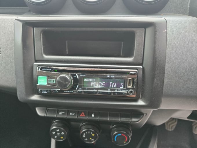 2025 Dacia Duster