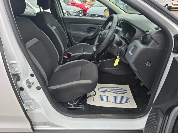 2025 Dacia Duster