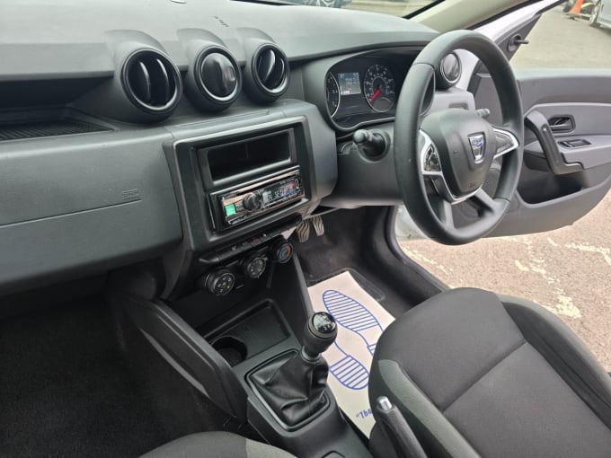 2025 Dacia Duster