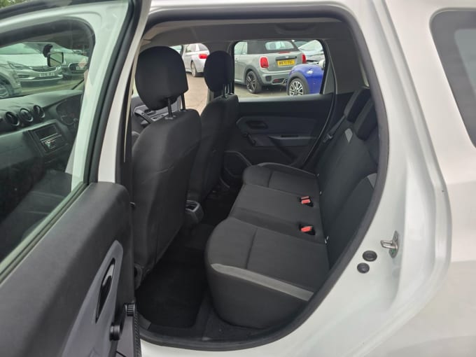 2025 Dacia Duster