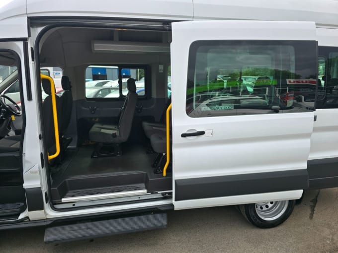 2025 Ford Transit